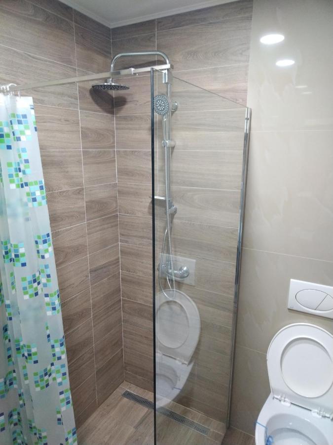 Apartman "N" Srebrno Jezero Ostrovo Eksteriør bilde